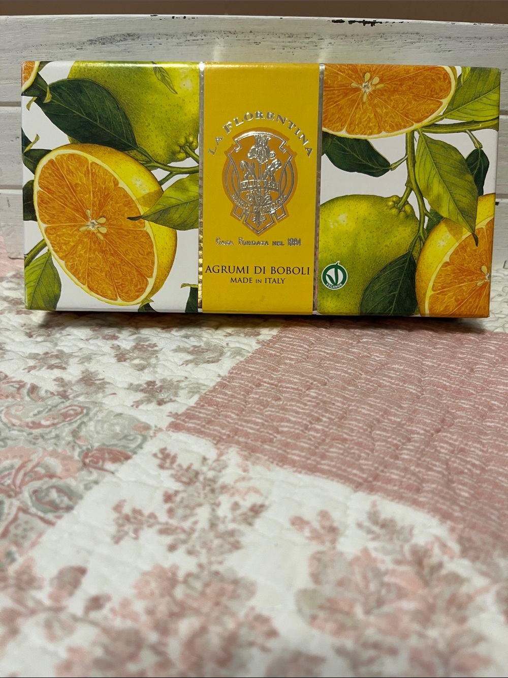 La Fiorentina Citrus Soap Bar - Yellow & Green Botanical Packaging
